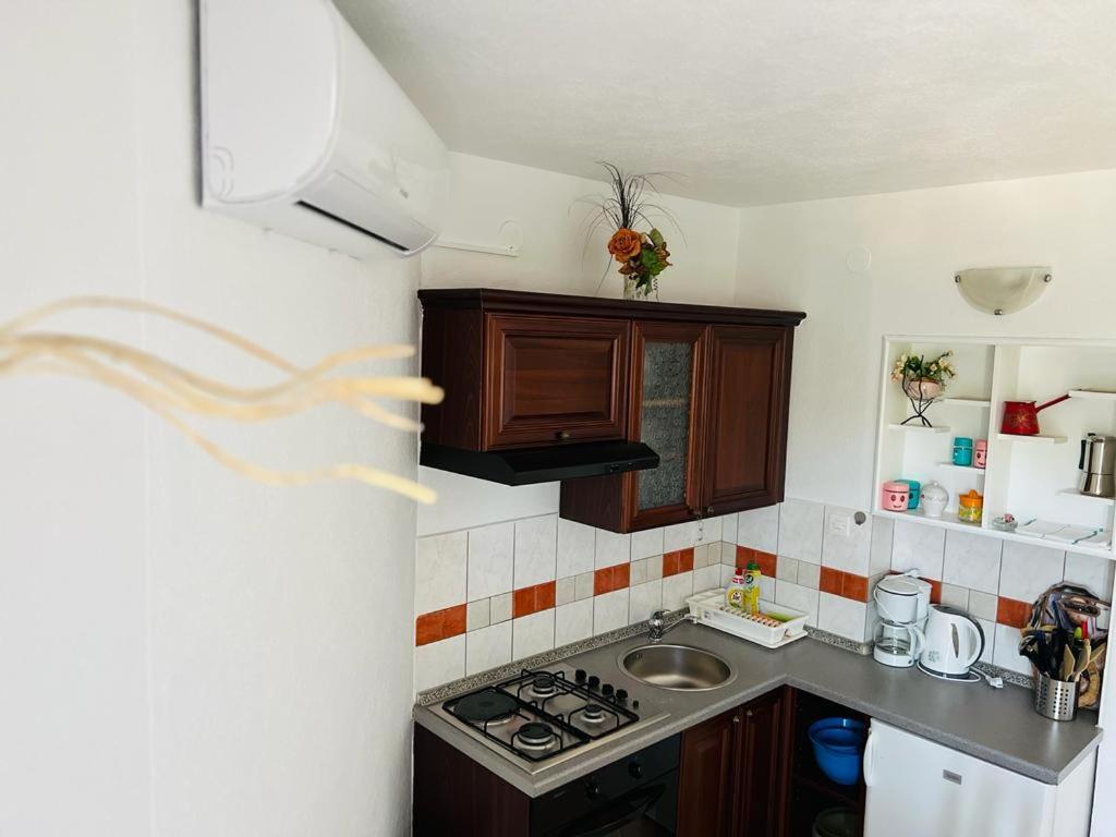 Polje  Apartments Adela מראה חיצוני תמונה